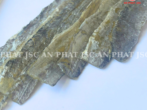 DRIED SEASONED HAIRTAIL FISH 